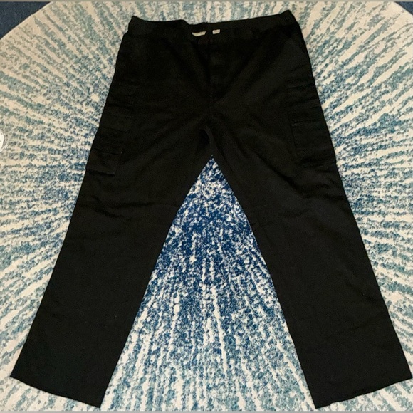 Boulder Creek Trading Company Men's Black Cargo Pants (NWOT) - Picture 1 of 9